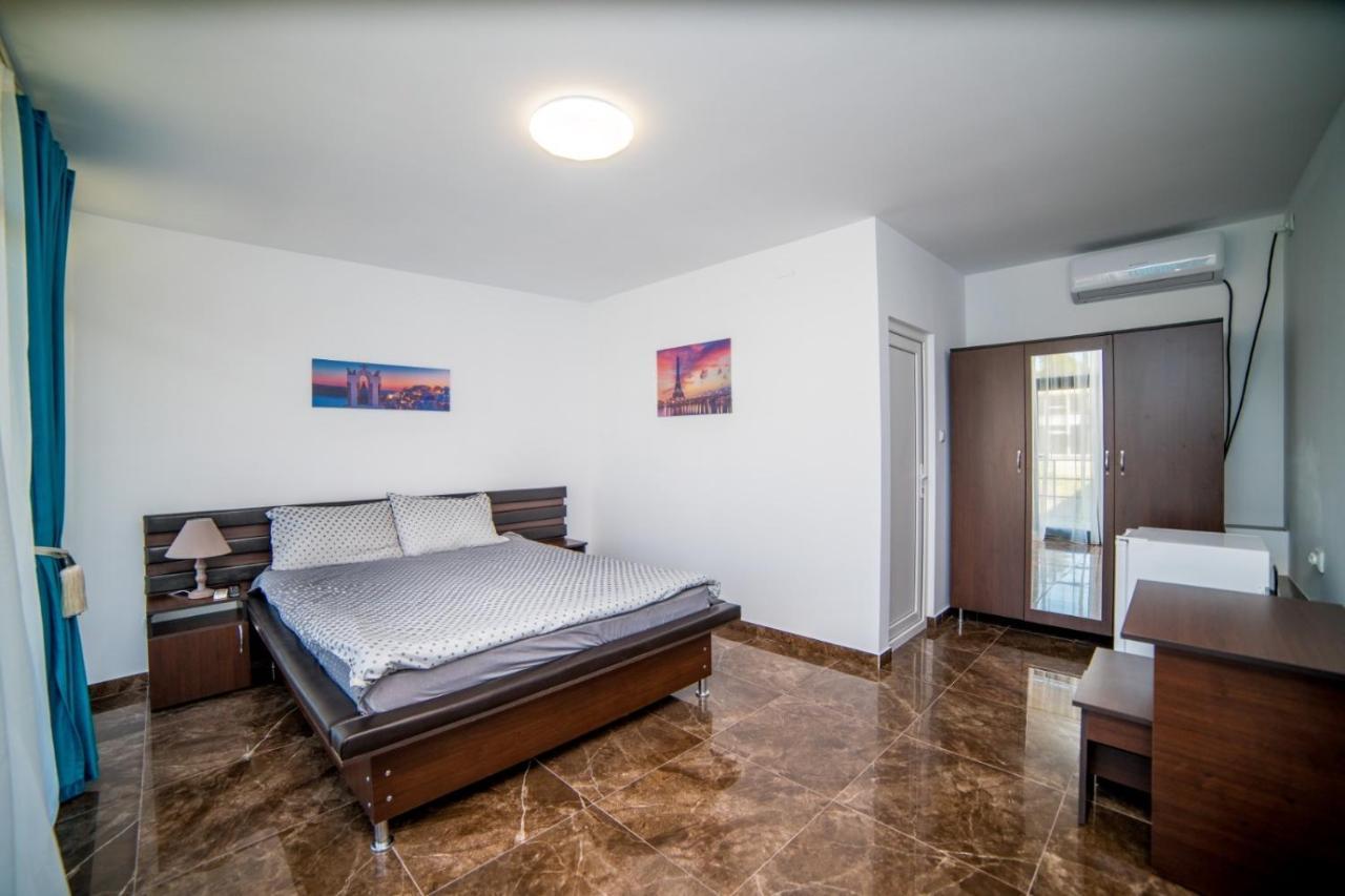 Vila Tributte Neptun Extérieur photo